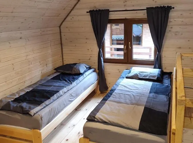 招待所 Pod Debami 3*