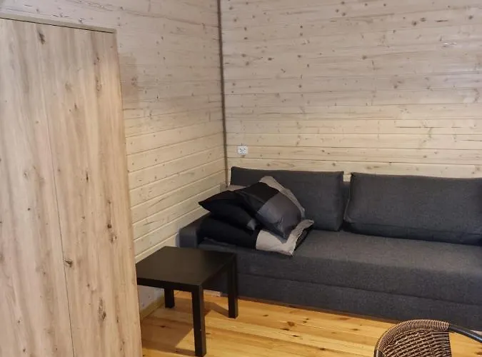 Pod Debami 招待所 波别罗沃